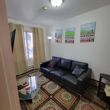 Small Condo In Montreal -Fast Wifi ภายนอก รูปภาพ