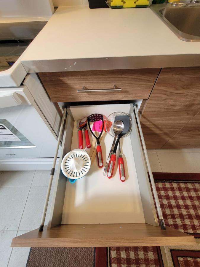 Small Condo In Montreal -Fast Wifi ภายนอก รูปภาพ